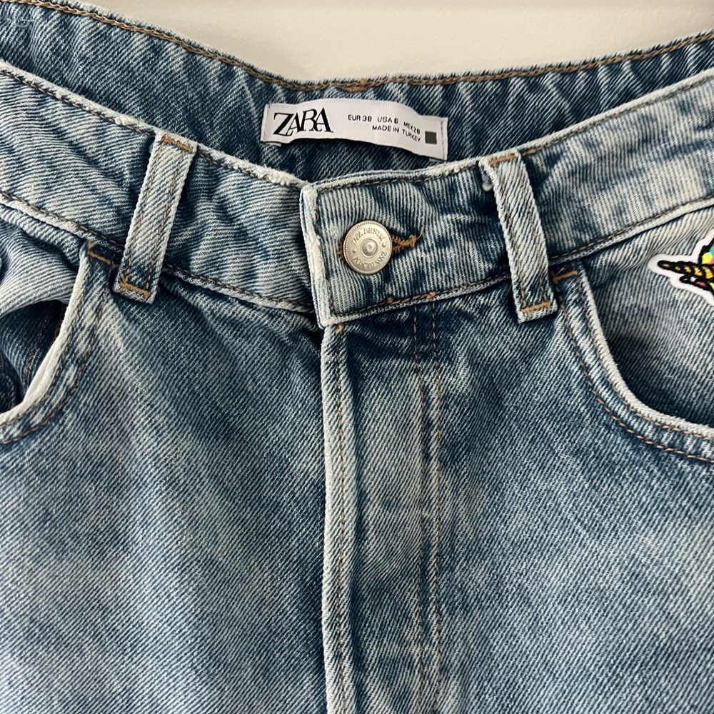 Upcycled β¨ Zara | High Rise Distressed Boyfriend Jeans w/ Patches | 6 - Picture 4 of 7